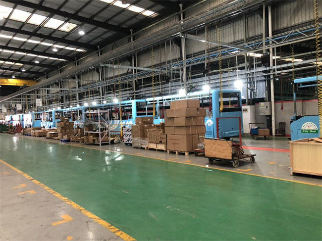 7m 長さ 電動ミニバス 航続距離200km 左ハンドル 公共交通機関用