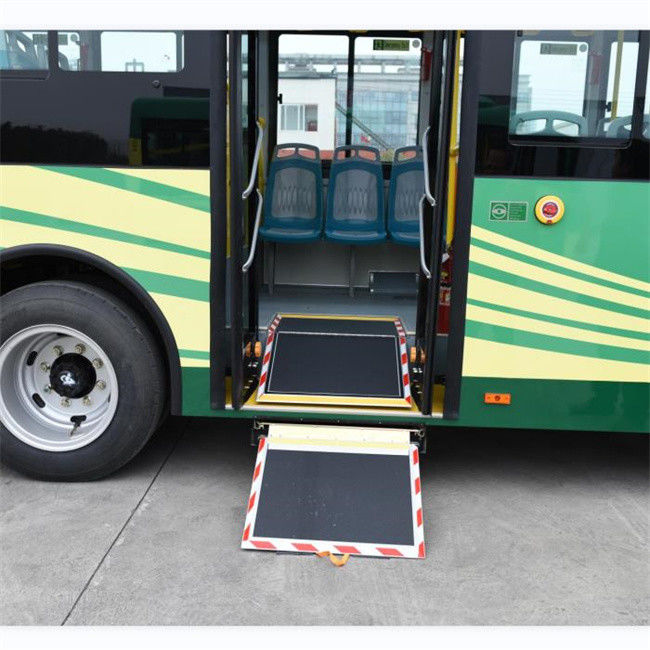 7公共交通機関用4気筒ディーゼルエンジンと排気量IVの0.7mディーゼルシティバス