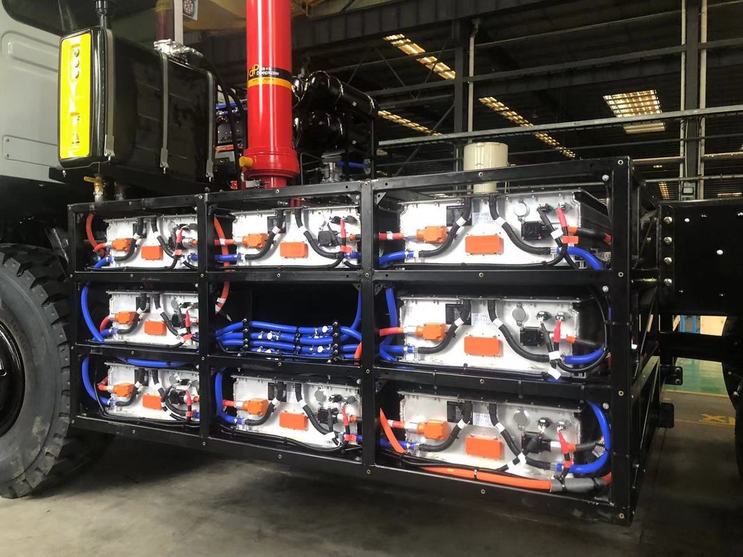 110トンのペイロード 電気鉱山トラック 528kWh LFP バッテリー